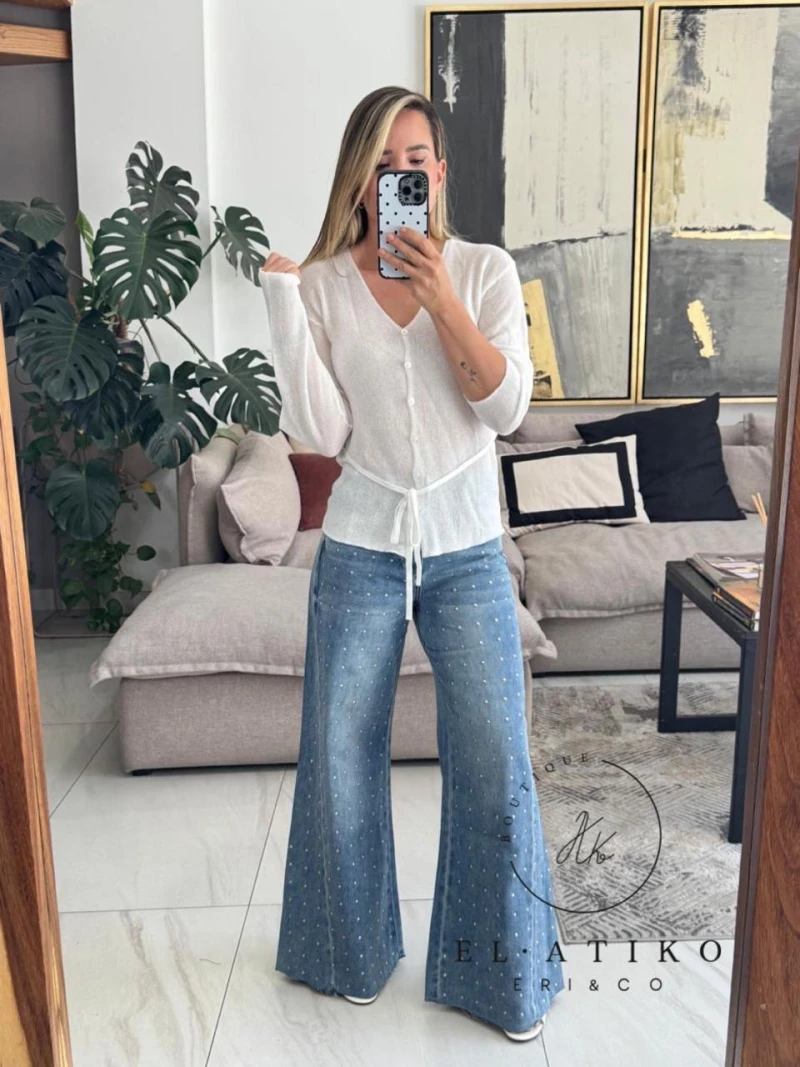Blusa cuello V y botones 
