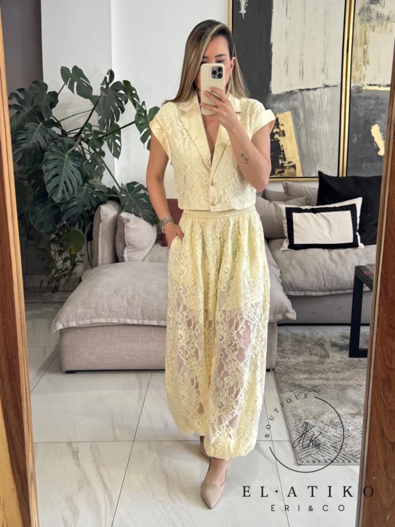 Set baby yellow con encaje 