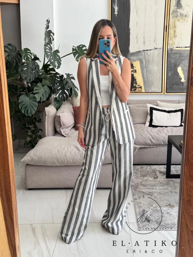 Set chaleco y pantalon rayas gris