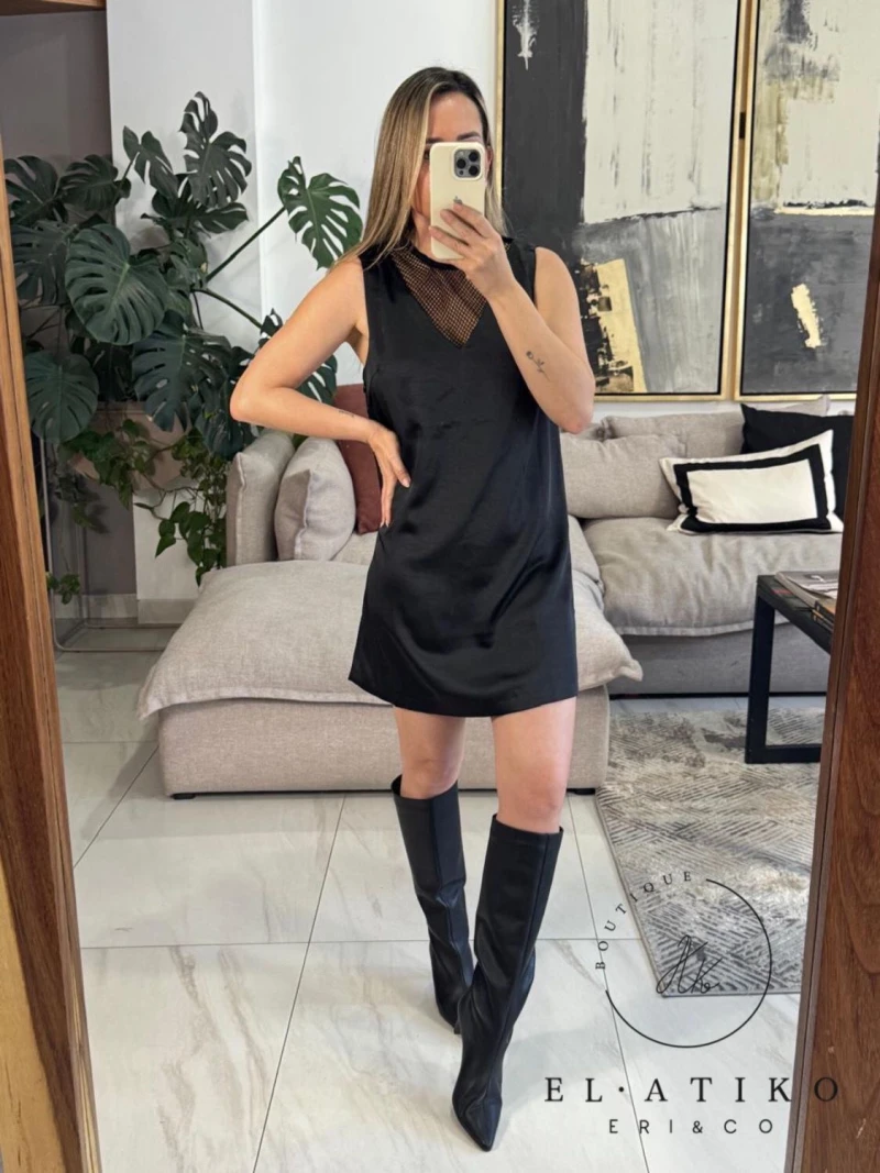 Vestido corto satin con encaje