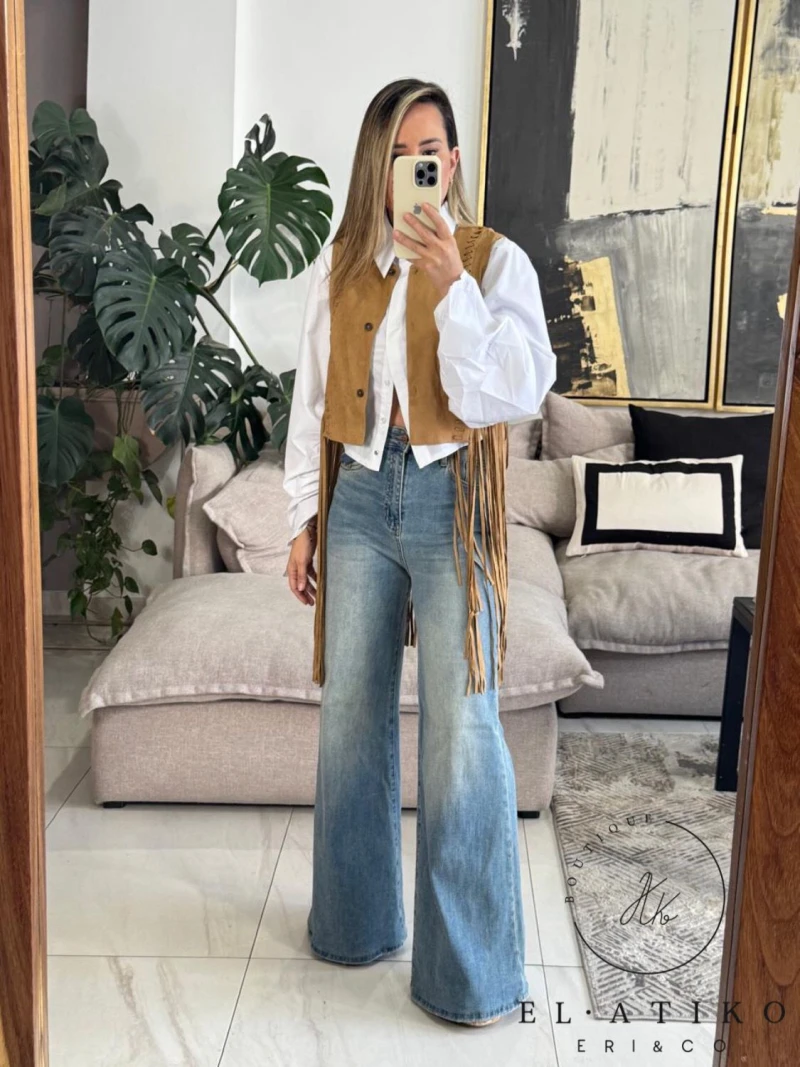 Chaleco corto con barbas 