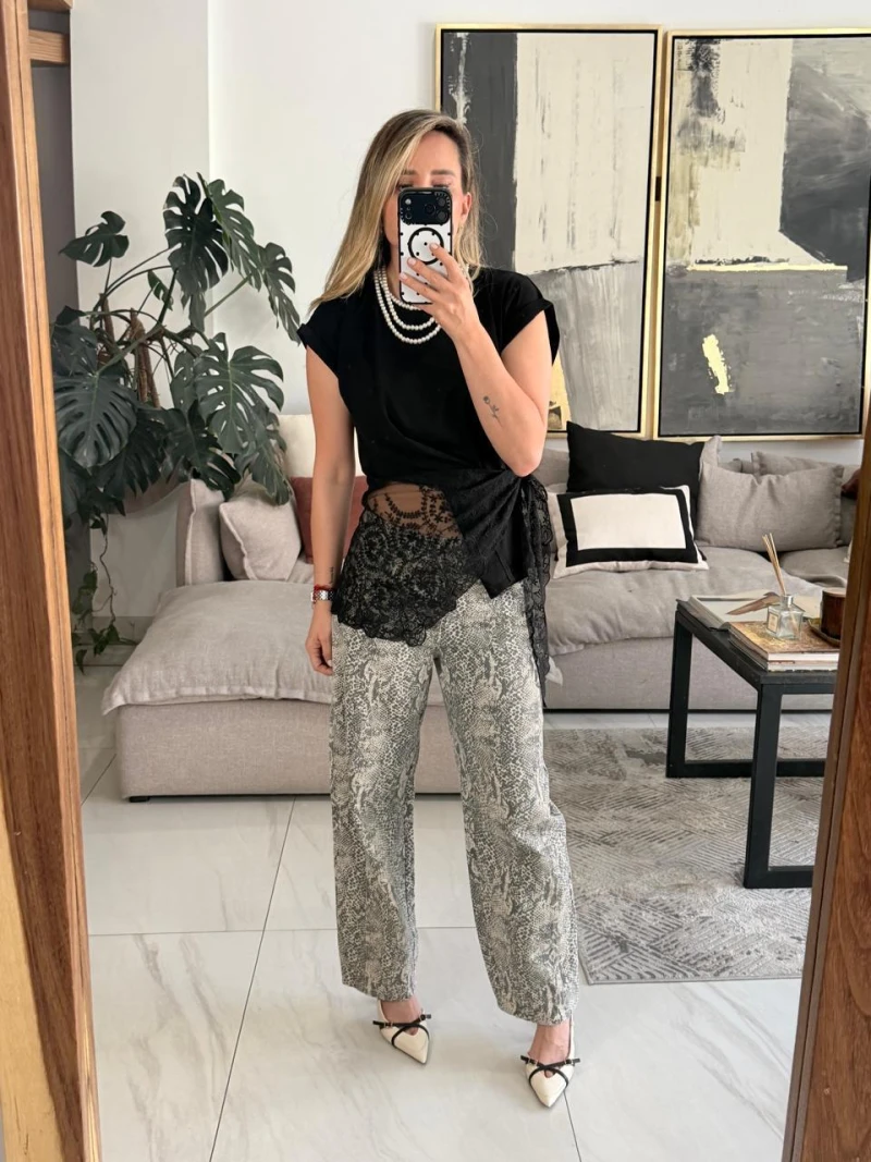 Jeans print serpiente