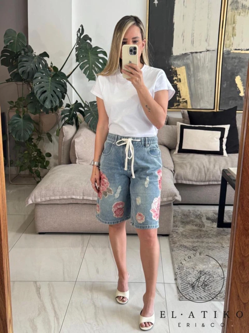 Bermuda con estampado flores 