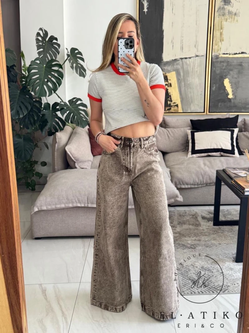 Jeans cafés 
