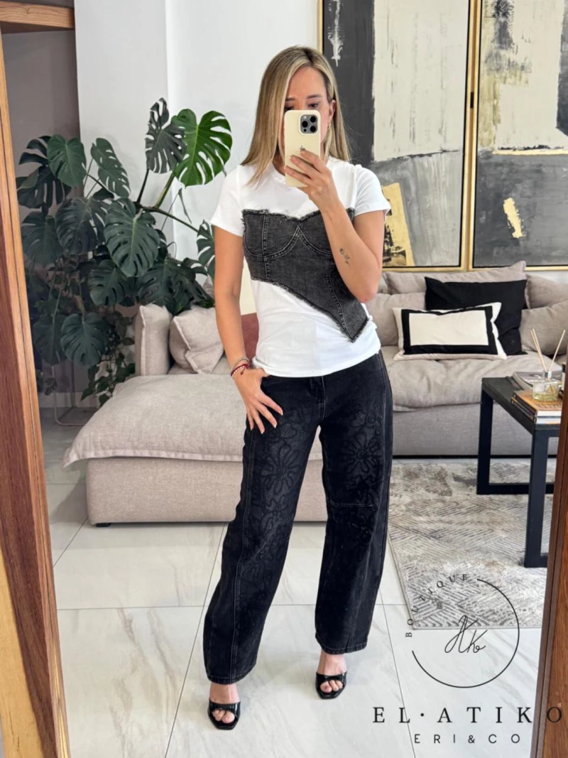 T shirt blanca con mezclilla