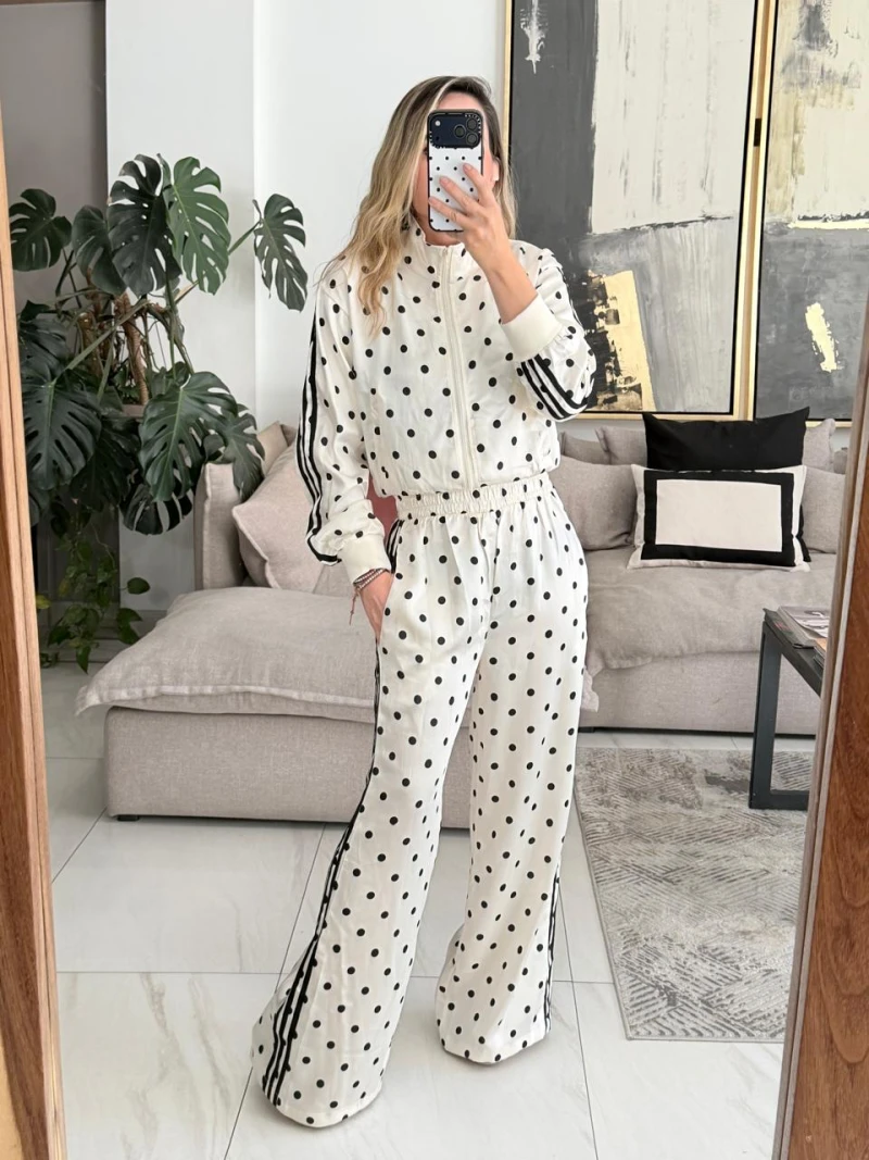 Set Lunares chamarra y pantalon
