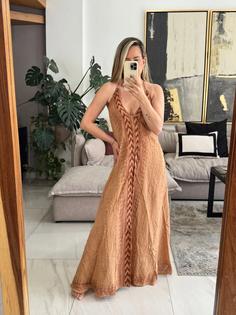 Vestido Boho café con detalles 